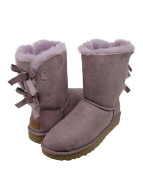 UGG Women's BAILEY BOW II Suede Sheepskin Boots Elderberry Purple Sz 9 LIKE NEW